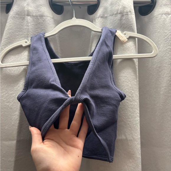 Stylish Navy Blue Twisted Crop Top - Picture 2 of 2